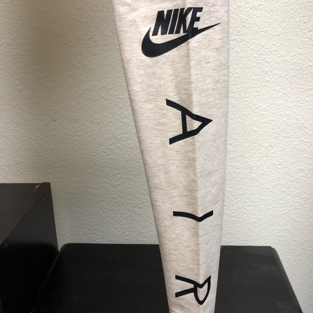 Nike leggings